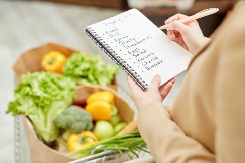 6 Ways Meal Planning Will Save You Money
