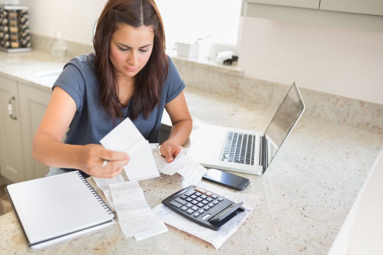 Reduce your credit card debt like this woman who is following a plan to pay her's down.