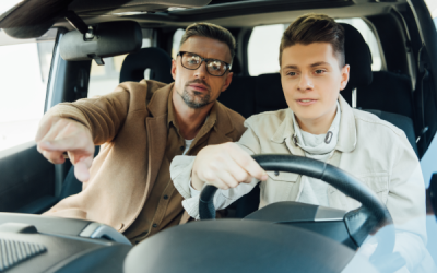 What Teenagers Should Know Before Buying a First Car at 17